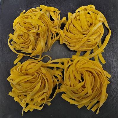 TAGLIATELLE